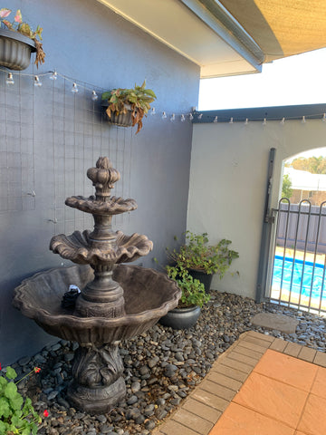 3 tier Corinthian fountain with traditional acorn
